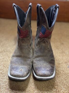 Ariat “Patriot” square toe cowboy boots